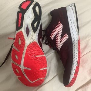 New Balance’Rev Lite size 10 mesh burgundy pink